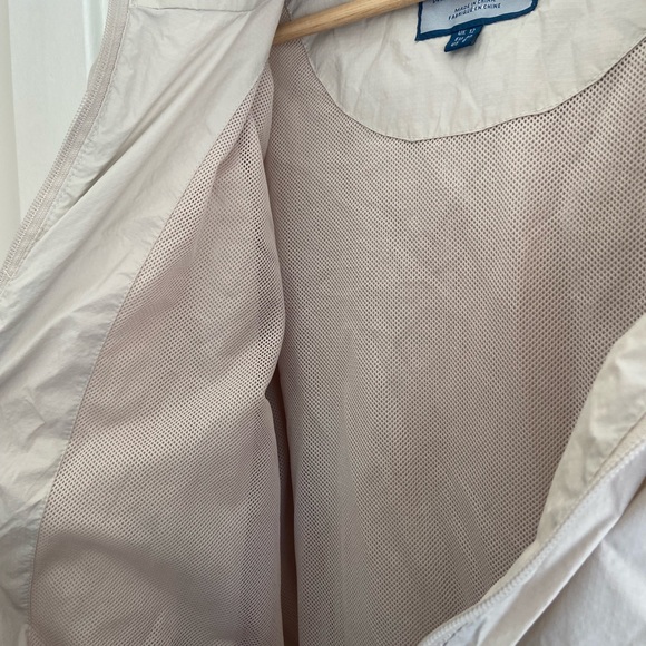 Mountain Warehouse Raincoat - Picture 4 of 4